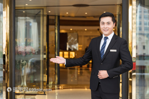 卓越服務，賓至如歸 酒店管理與餐飲服務在商務接待中的雙核驅動